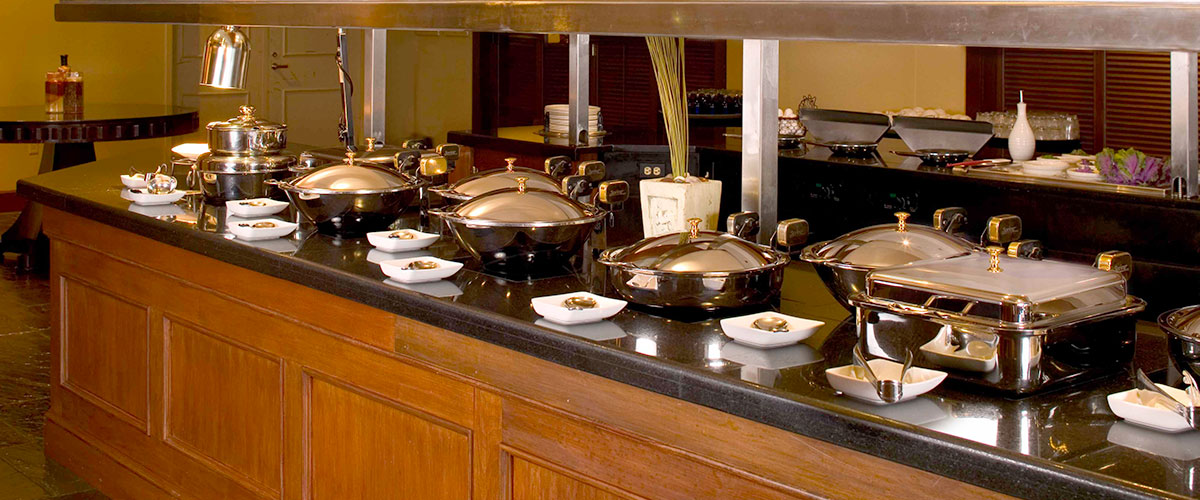 buffet-server-slide.jpg